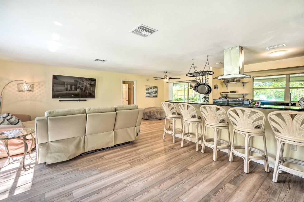 4 Bedroom Clearwater Vacation Home With Amazing Backyard Экстерьер фото