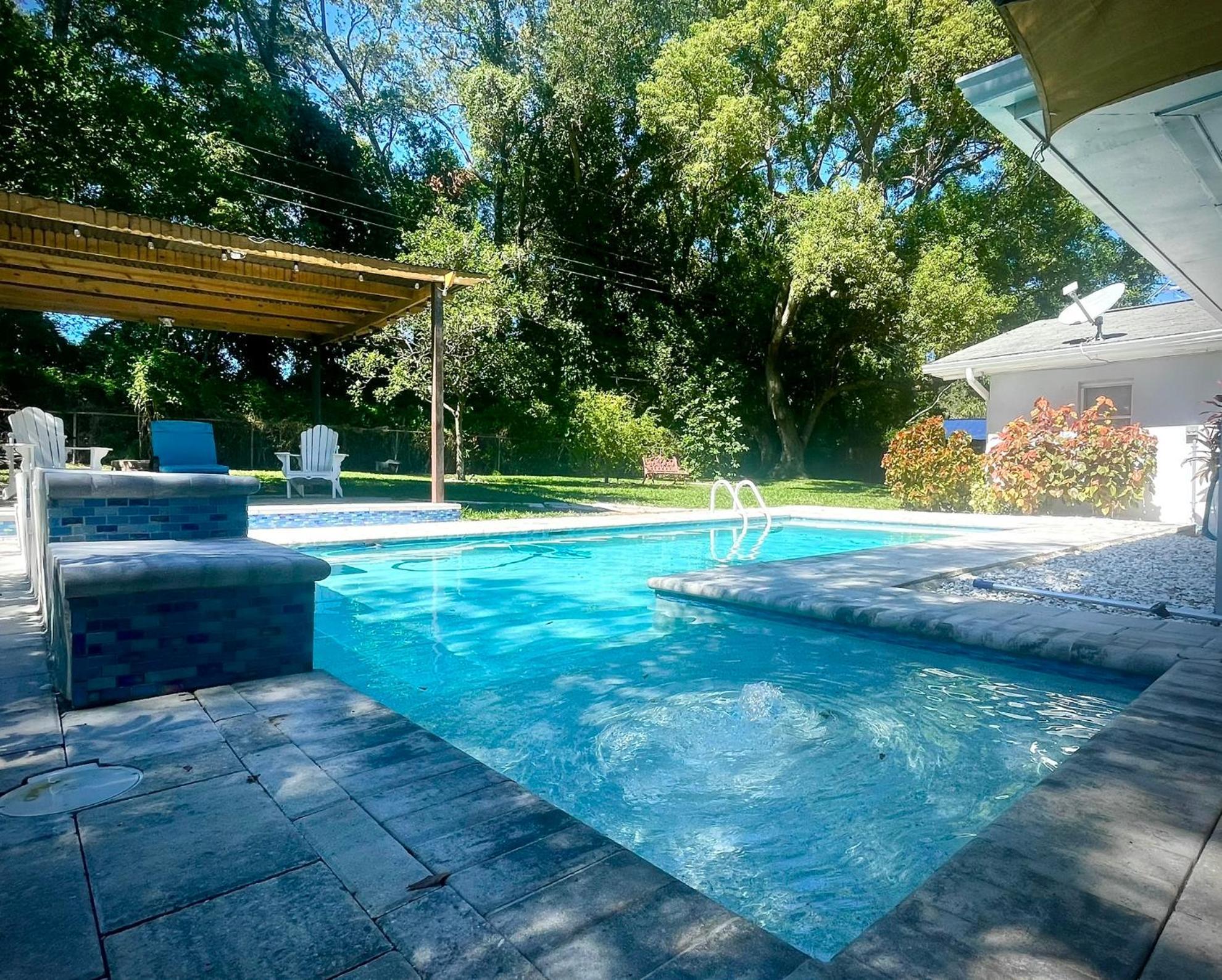 4 Bedroom Clearwater Vacation Home With Amazing Backyard Экстерьер фото